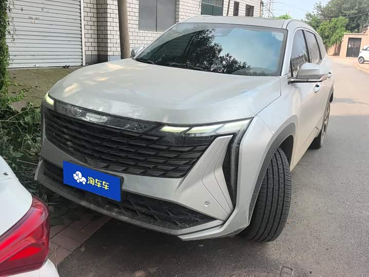 Geely Atlas L, 2024 — фото 2 из 9