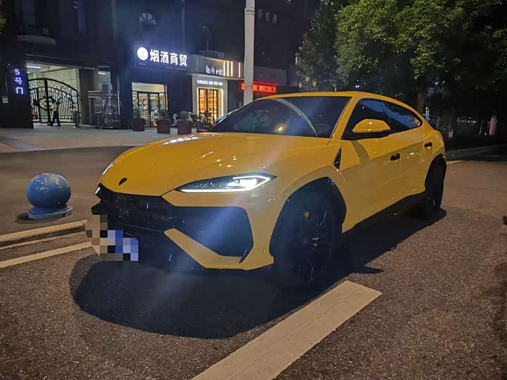 Lamborghini Urus SE, 2026 — купить в Казани под ключ