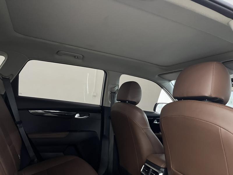 Kia Sportage GT-line, 2023 — фото 8 из 10