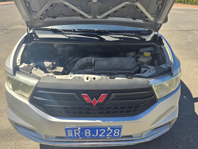 Wuling Hongguang V, 2024 — фото 8 из 12