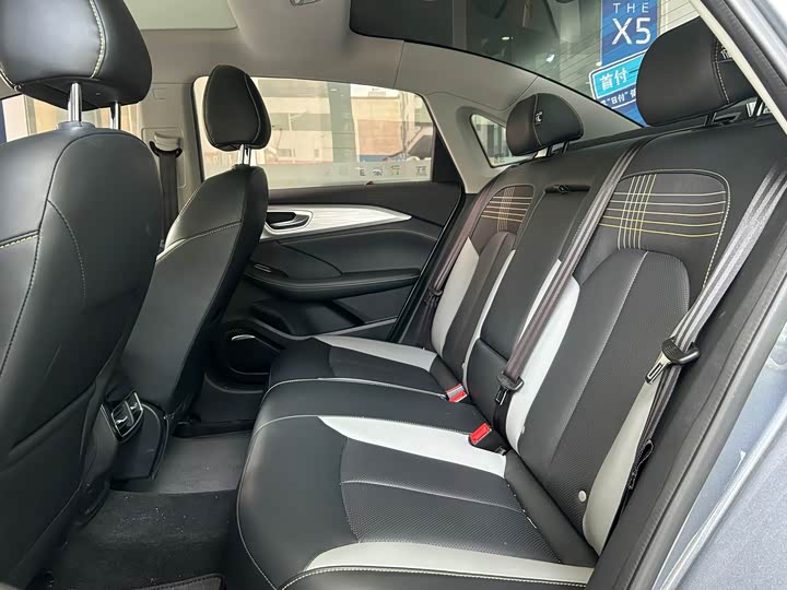 Roewe i6 Max EV, 2023 — фото 7 из 9