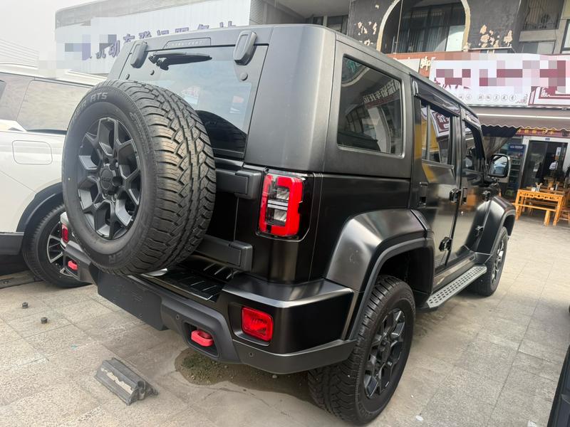 BAIC Beijing BJ40, 2024 — фото 6 из 9