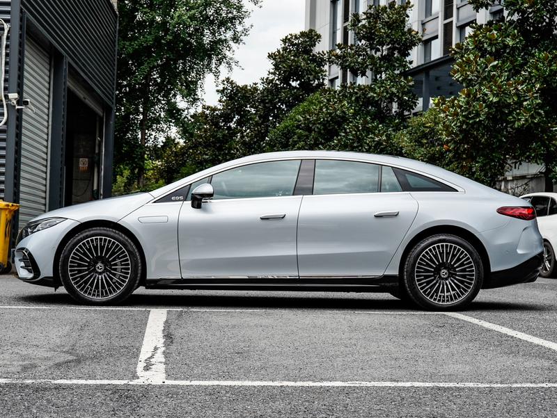 Mercedes-Benz EQS, 2023 — фото 3 из 12
