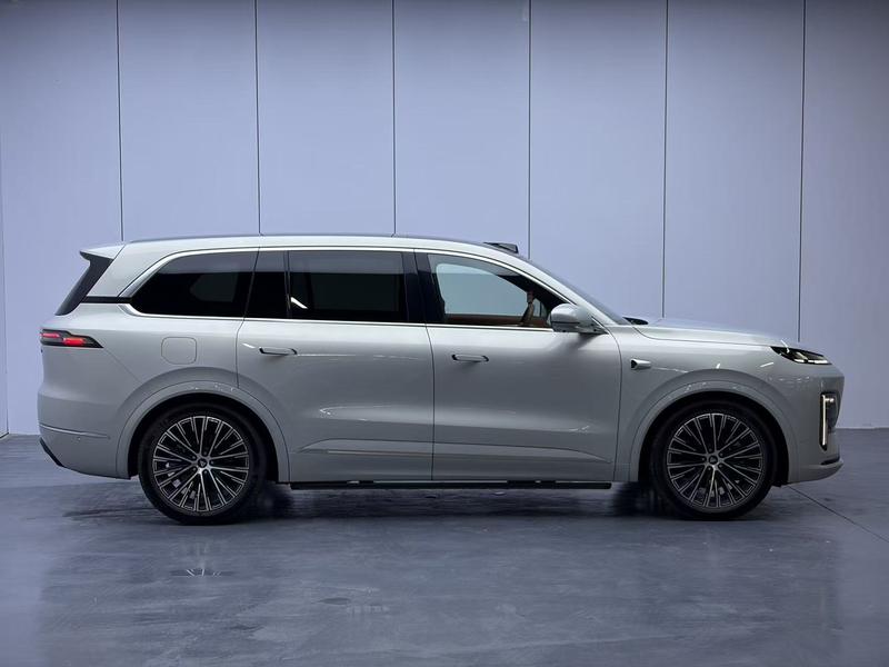 Changan Deepal S09, 2025 — фото 8 из 12