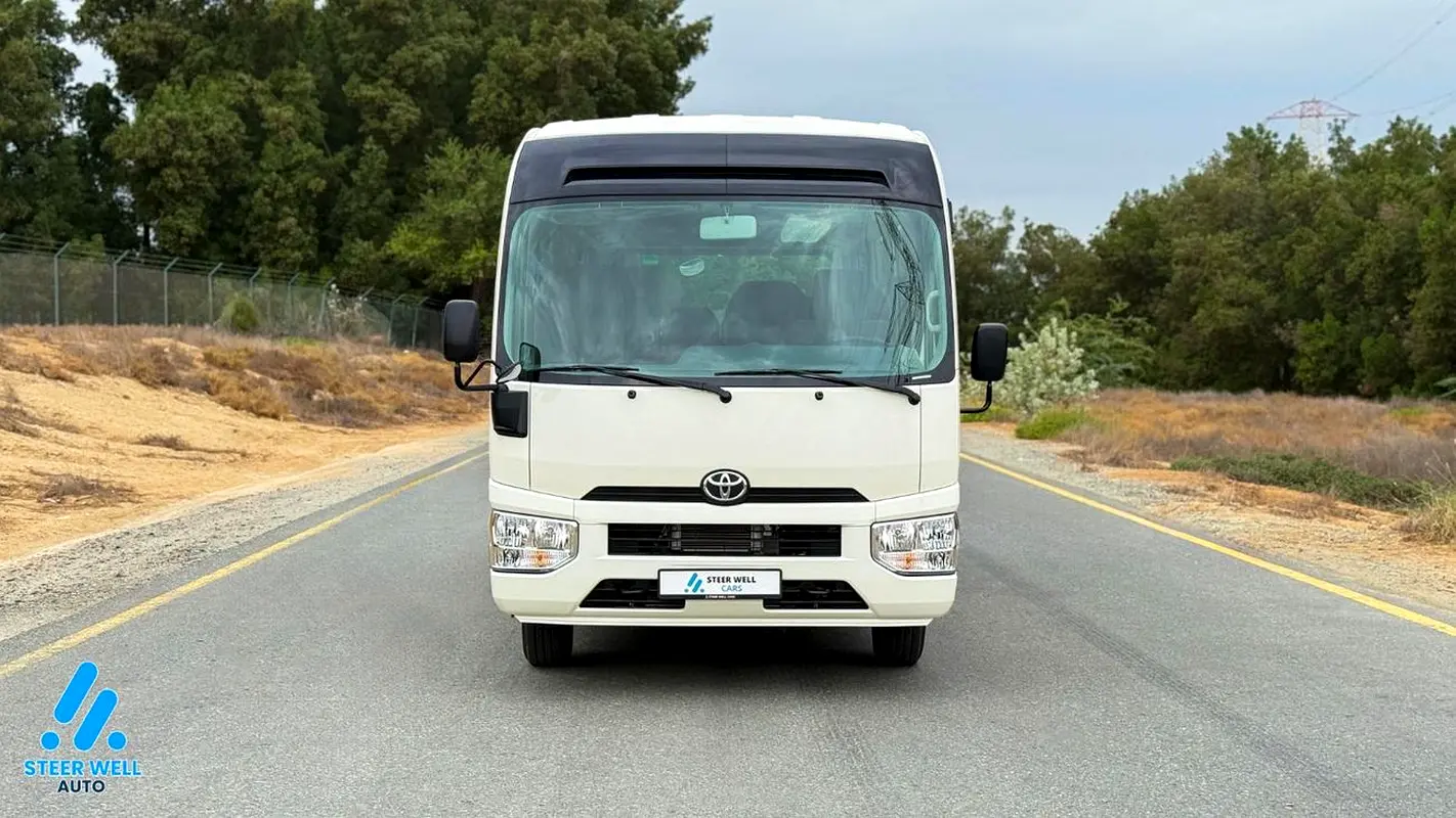 Toyota Coaster, 2025 — фото 2 из 10