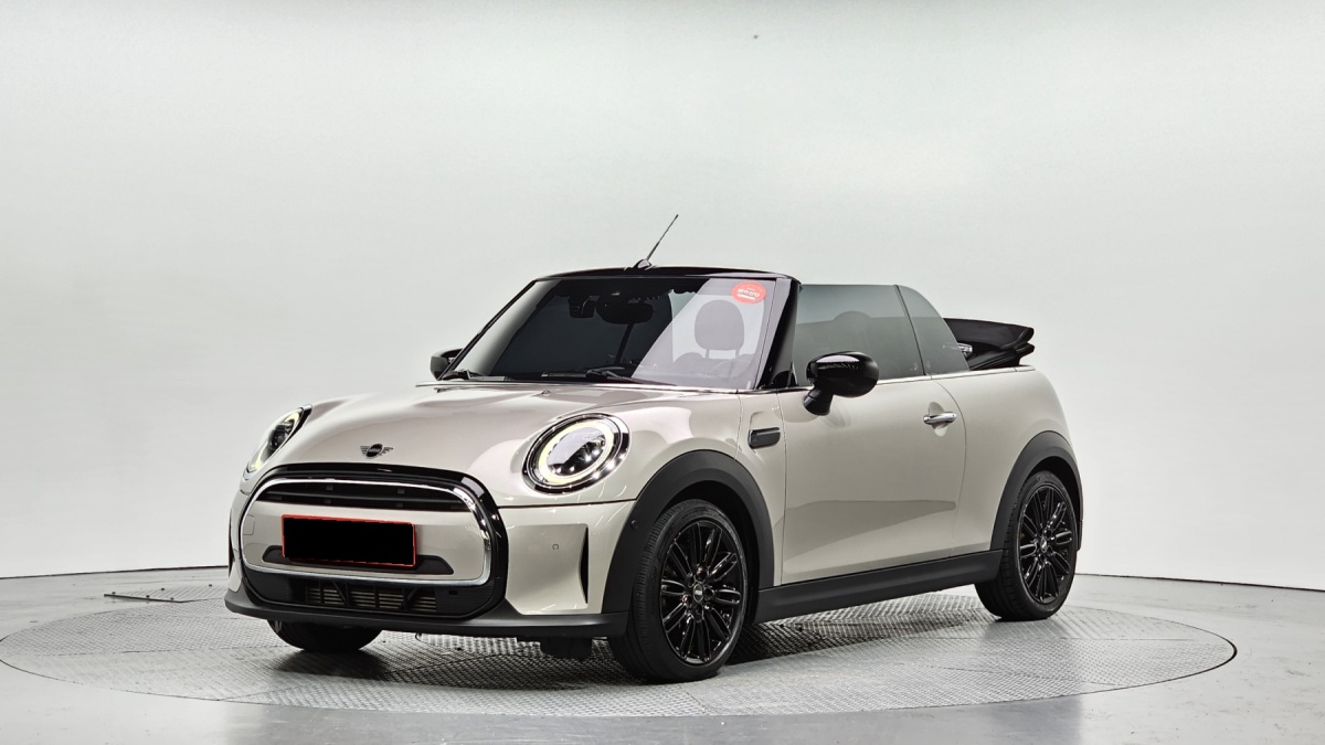Mini Cooper Convertible, 2024 — купить в Москве под ключ