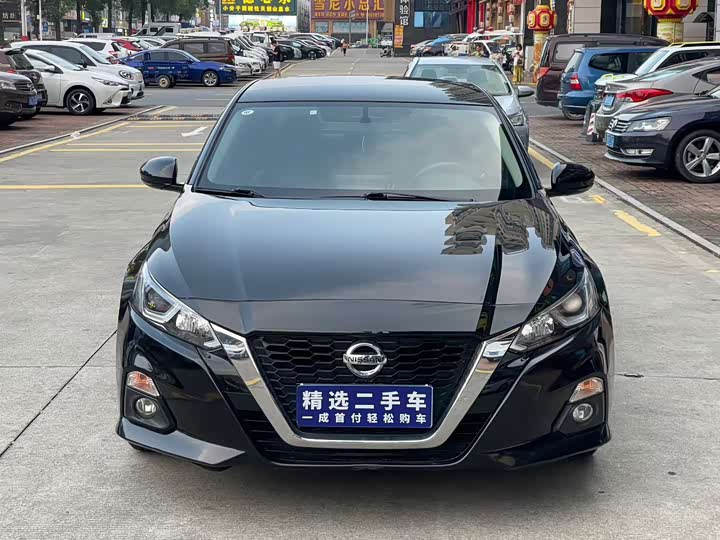 Nissan Teana, 2022 — фото 2 из 9