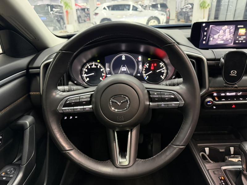 Mazda CX-50, 2023 — фото 9 из 12