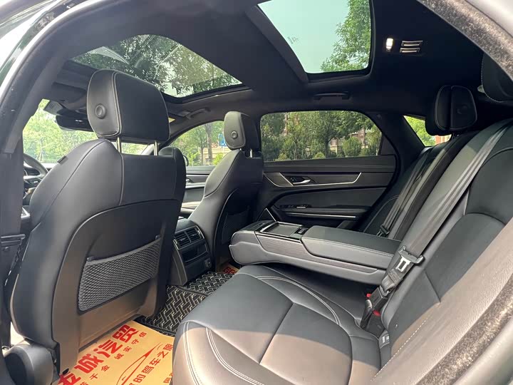 Jaguar XF L, 2022 — фото 6 из 9