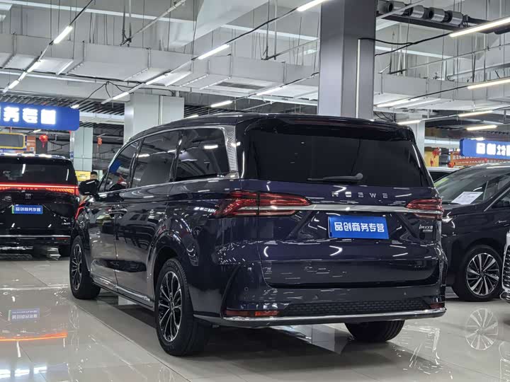 Roewe iMax 8, 2023 — фото 9 из 9
