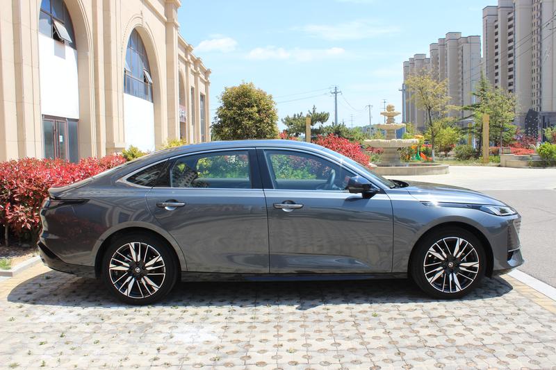 Changan Eado Plus, 2025 — фото 7 из 12