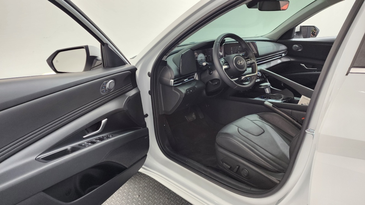 Hyundai Avante, 2025 — фото 9 из 12