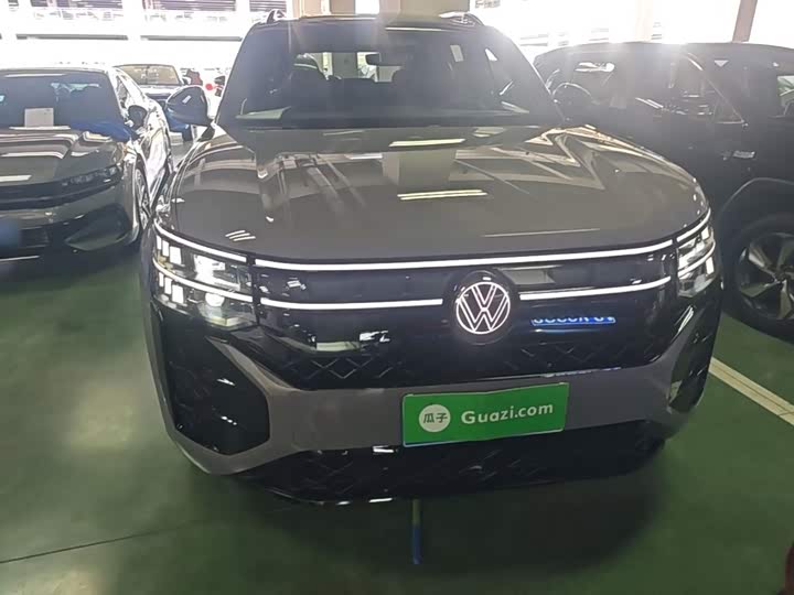 Volkswagen Teramont Pro, 2026 — фото 3 из 9