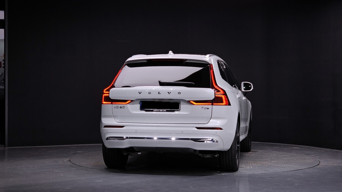 Volvo XC60, 2025 — фото 4 из 12