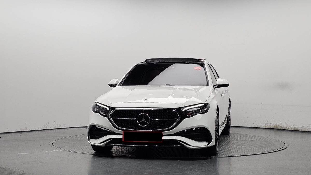 Mercedes-Benz E-Class, 2025 — фото 3 из 12