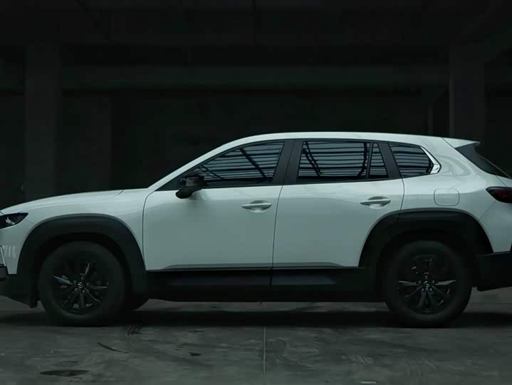 Mazda CX-50, 2023 — фото 7 из 9
