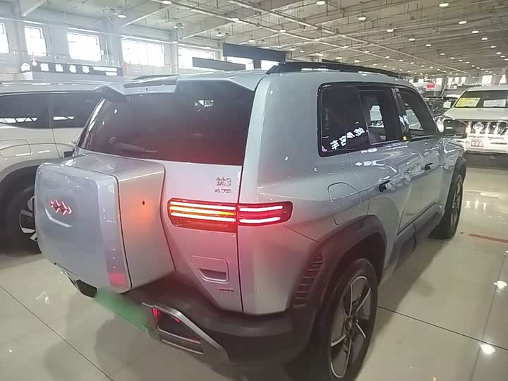 BYD FangChengBao Titanium 3 (Tai 3), 2025 — фото 7 из 9
