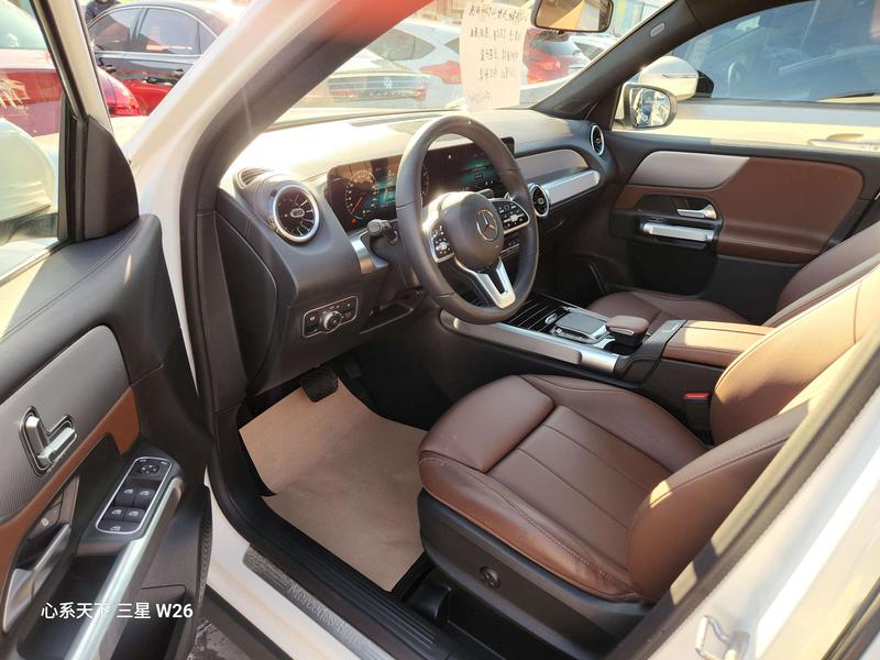 Mercedes-Benz GLB-Class, 2023 — фото 6 из 9