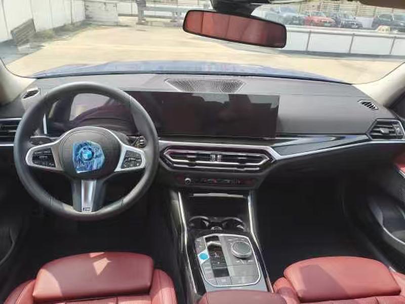BMW i3, 2026 — фото 7 из 11