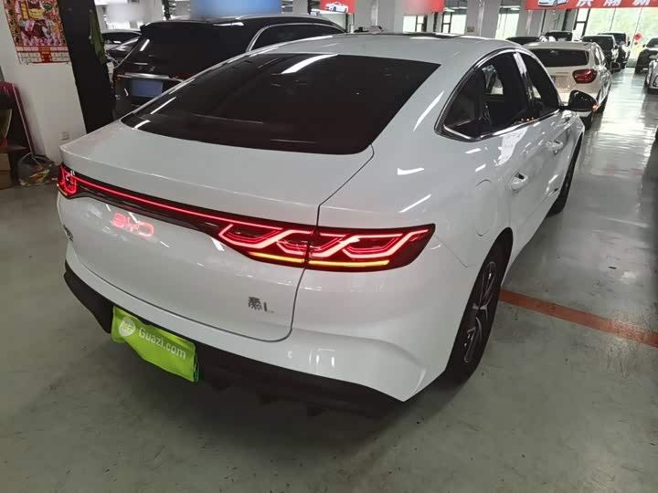 BYD Qin L, 2024 — фото 7 из 9