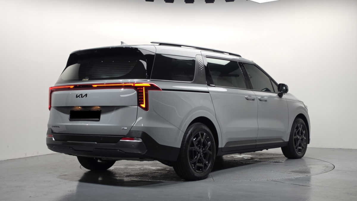 Kia Carnival, 2025 — фото 2 из 12