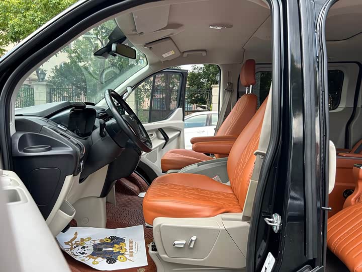 Ford Tourneo, 2021 — фото 9 из 9