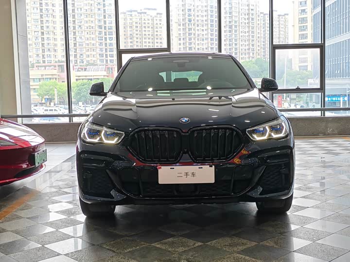 BMW X6, 2023 — фото 2 из 9