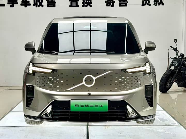 Volvo EM90, 2023 — фото 2 из 9