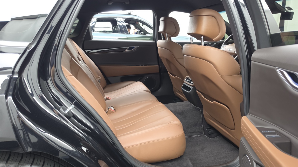 Genesis G80, 2022 — фото 11 из 12