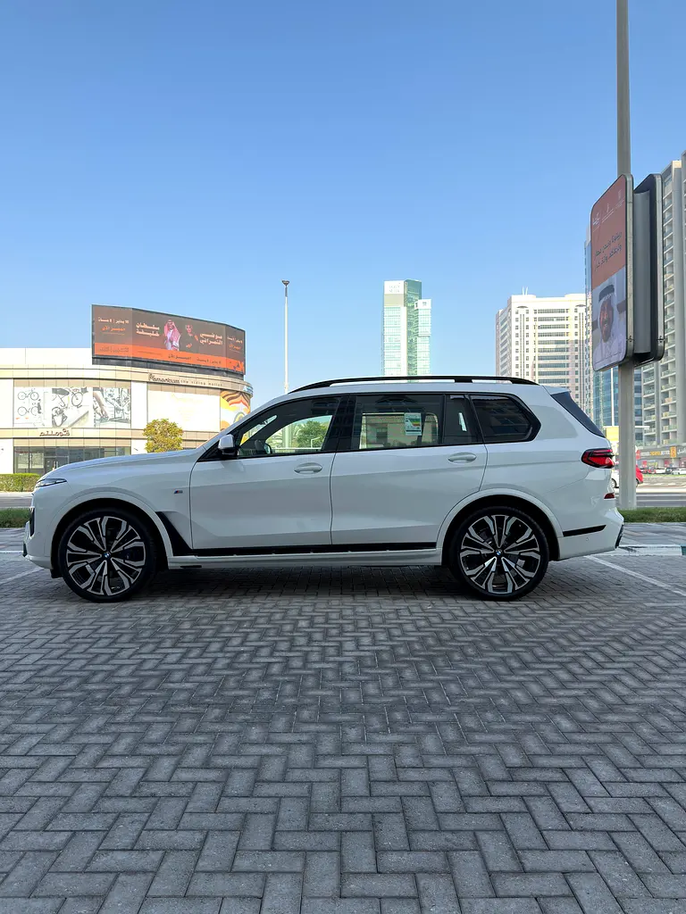 BMW X7, 2026 — фото 5 из 10