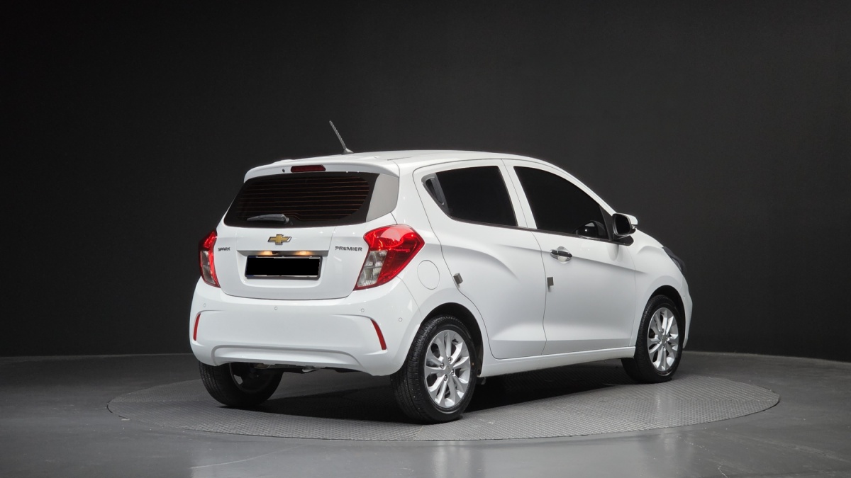 Chevrolet Spark, 2022 — фото 2 из 12