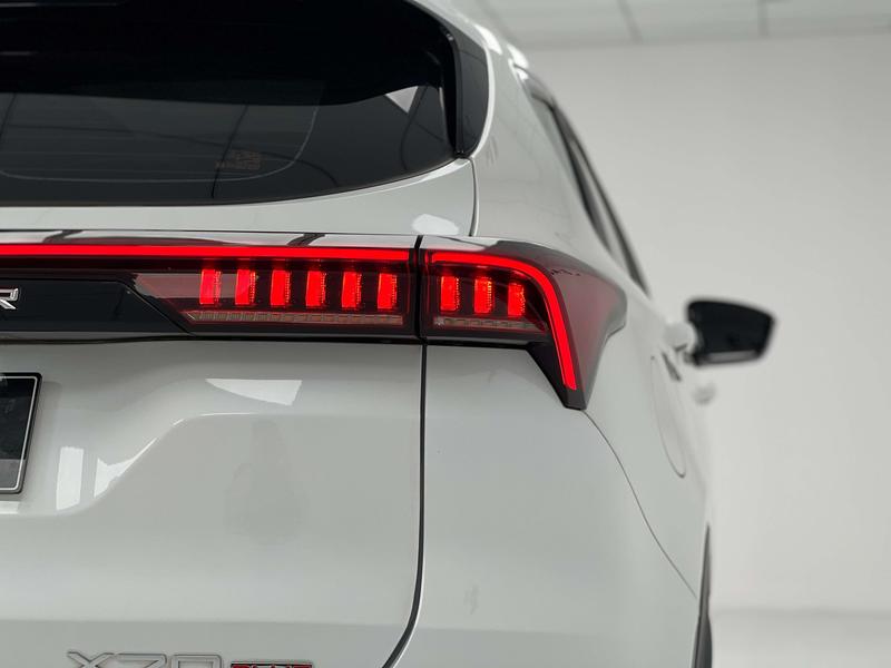 Jetour X70 Plus, 2022 — фото 8 из 12