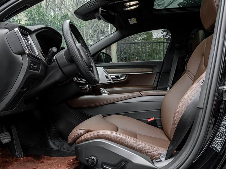 Volvo S90, 2023 — фото 9 из 9