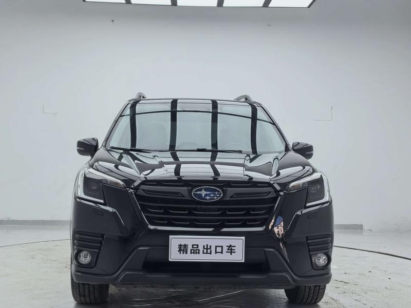 Subaru Forester, 2022 — фото 2 из 12