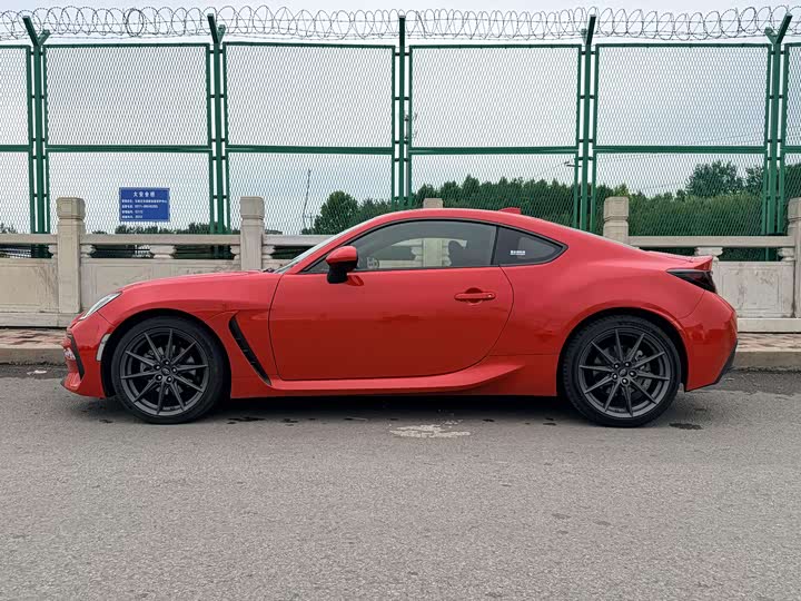Subaru BRZ, 2022 — фото 4 из 9