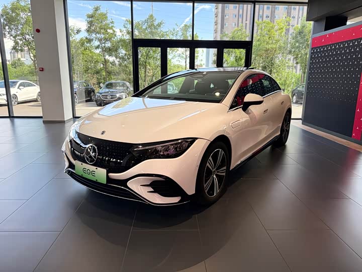 Mercedes-Benz EQE, 2025 — купить в Чебоксарах под ключ