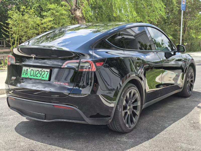 Tesla Model Y, 2022 — фото 4 из 7