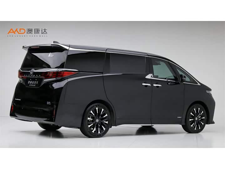 Toyota Alphard, 2025 — фото 3 из 9