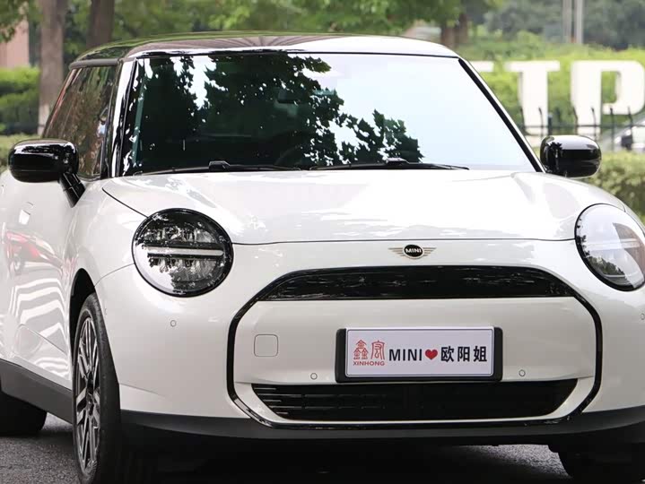Mini Cooper, 2025 — фото 3 из 9