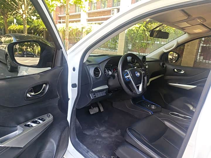 Dongfeng Rich 6 EV, 2023 — фото 7 из 9