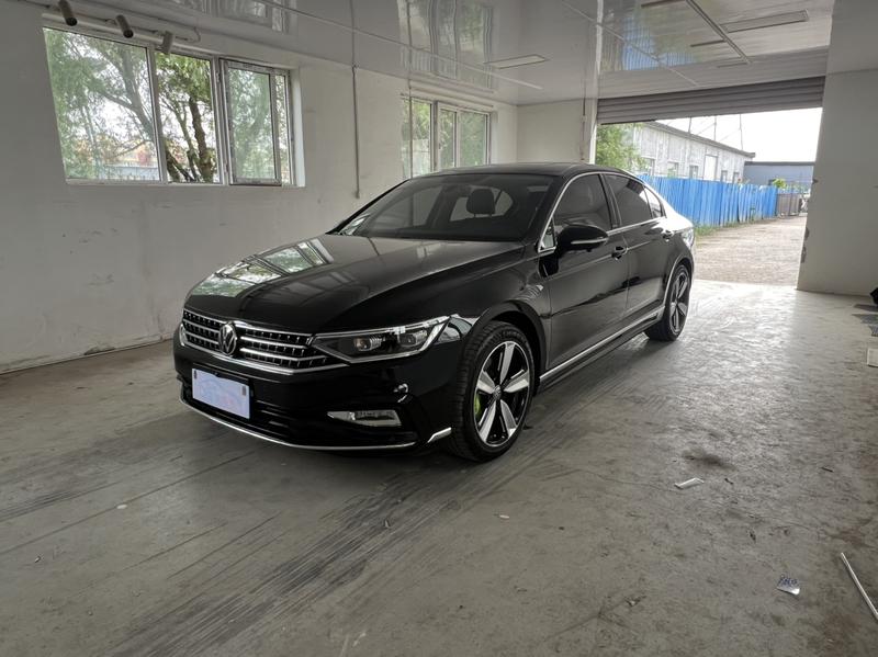 Volkswagen Magotan, 2024 — купить в Санкт-Петербурге под ключ