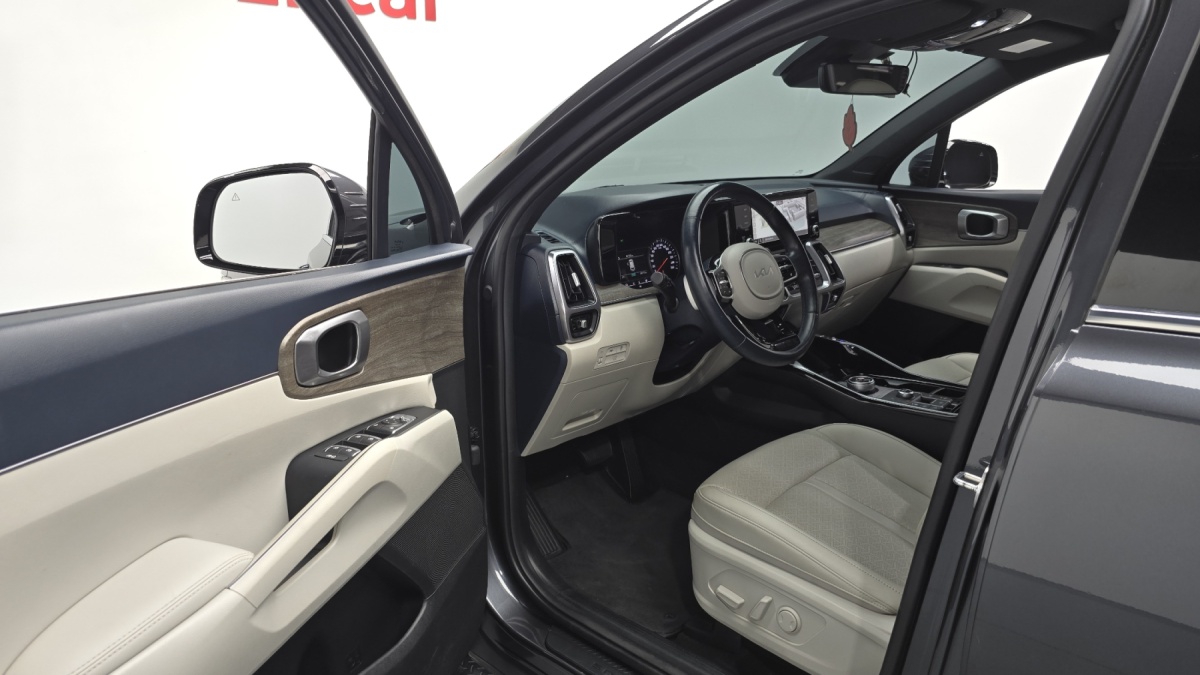 Kia Sorento, 2021 — фото 10 из 12