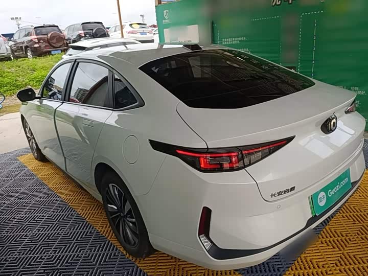 Changan Qiyuan (Nevo) A05, 2024 — фото 5 из 9
