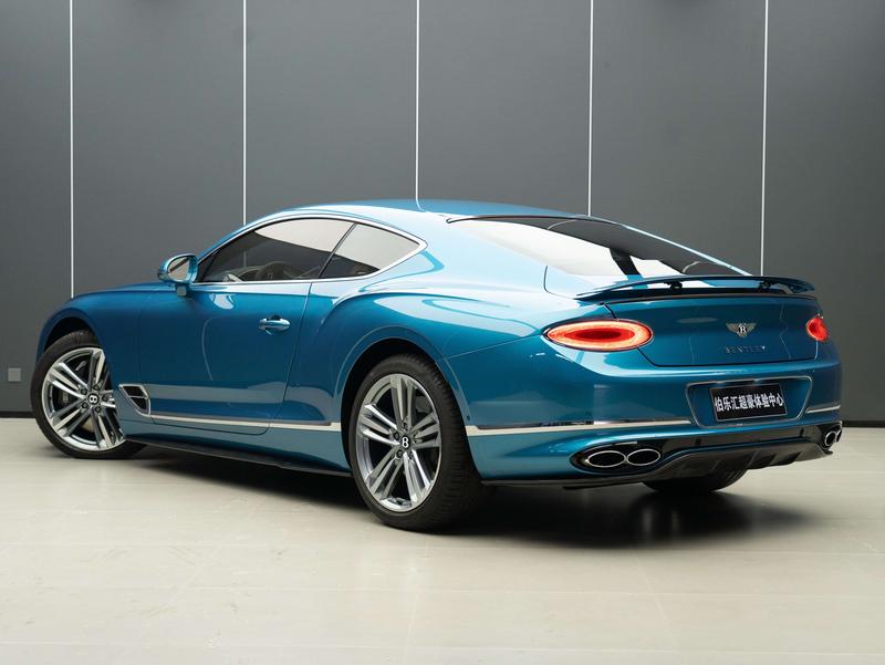 Bentley Continental GT, 2024 — фото 3 из 12
