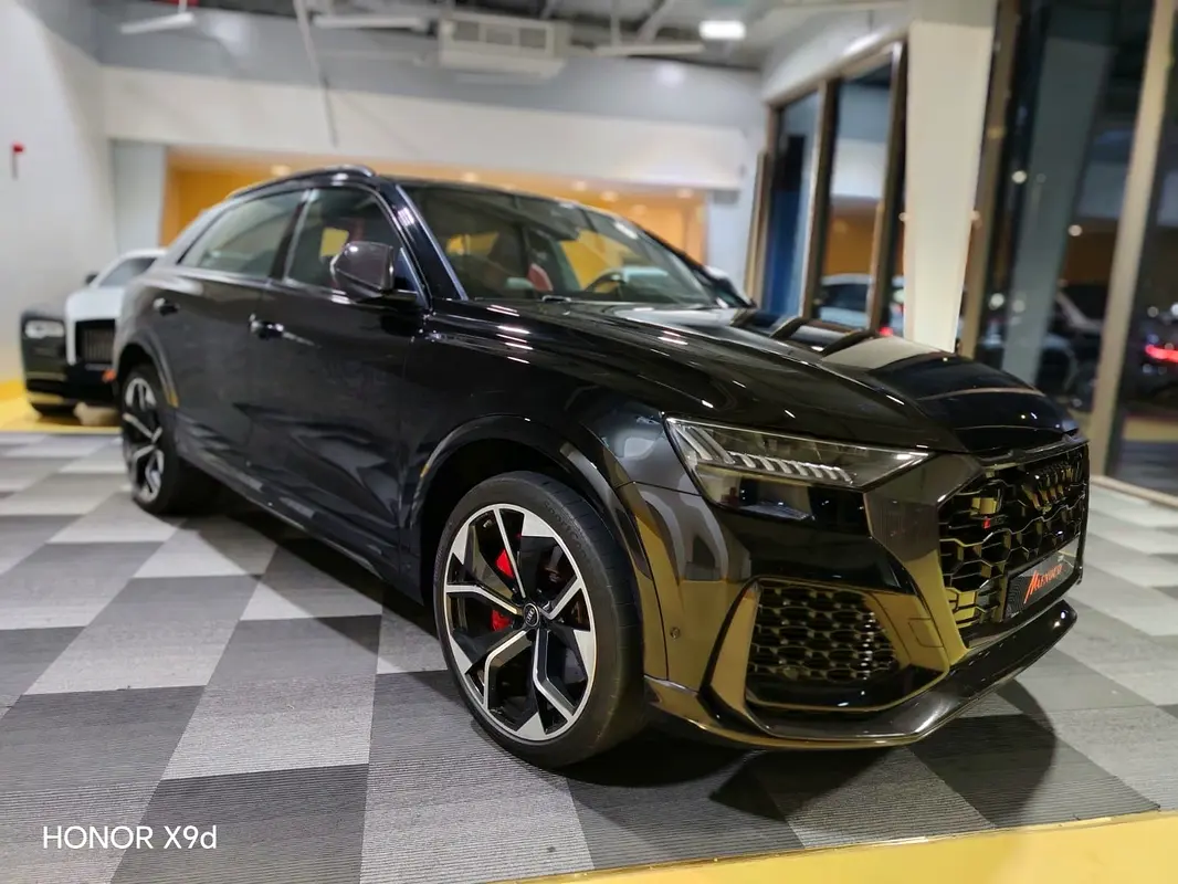 Audi RS Q8, 2022 — фото 2 из 10