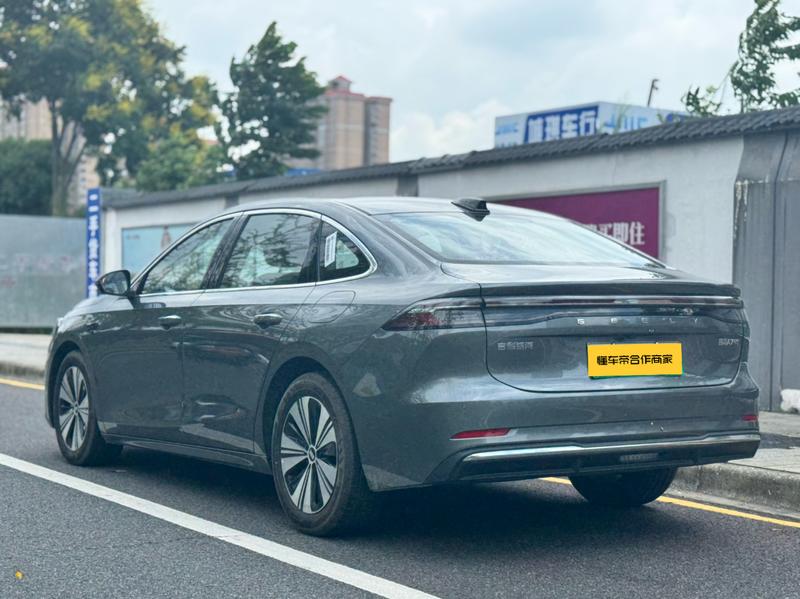 Geely Galaxy A7, 2025 — фото 4 из 10