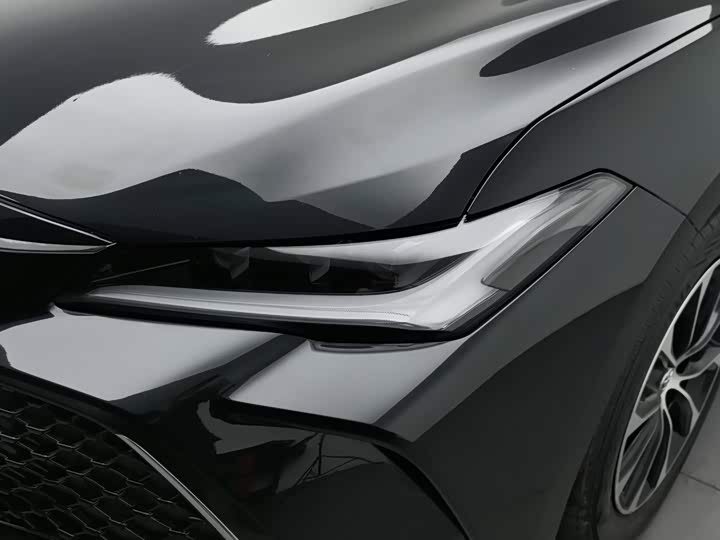 Toyota Avalon, 2023 — фото 7 из 9