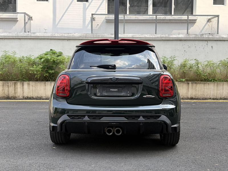 Mini Mini JCW, 2022 — фото 6 из 12