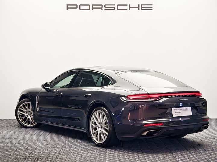 Porsche Panamera, 2023 — фото 4 из 9