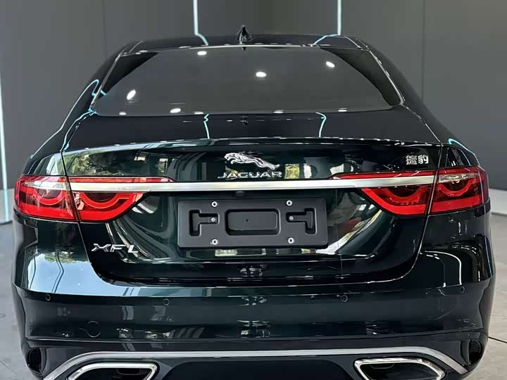 Jaguar XF L, 2023 — фото 7 из 9